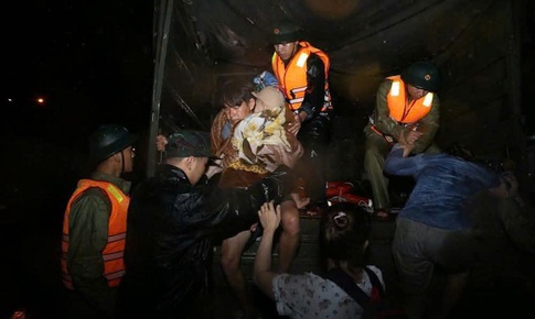 Hỗ trợ khẩn cấp 700 tỷ đồng cho Kh&#225;nh H&#242;a, L&#226;m Đồng, Gia Lai, Đắk Lắk khắc phục hậu quả mưa lũ