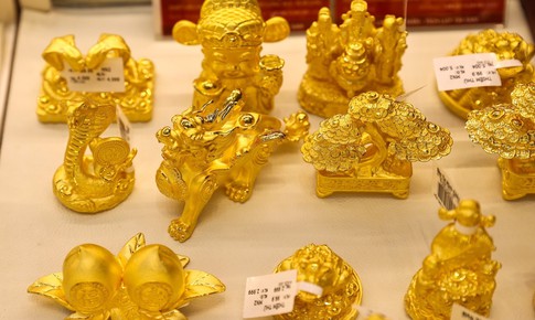 Gi&#225; v&#224;ng h&#244;m nay ng&#224;y 24/11 nằm y&#234;n nghe ng&#243;ng