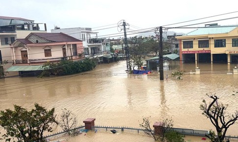 Hướng dẫn vệ sinh m&#244;i trường v&#224; ph&#242;ng tr&#225;nh dịch bệnh sau mưa lũ