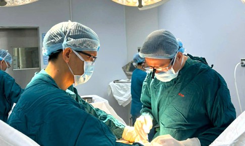 Chuẩn h&#243;a đ&#224;o tạo y khoa để bảo đảm chất lượng nguồn nh&#226;n lực