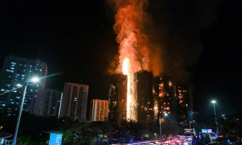Chuy&#234;n gia ph&#226;n t&#237;ch &#39;hiệu ứng ống kh&#243;i&#39; trong vụ ch&#225;y chung cư tại Hong Kong