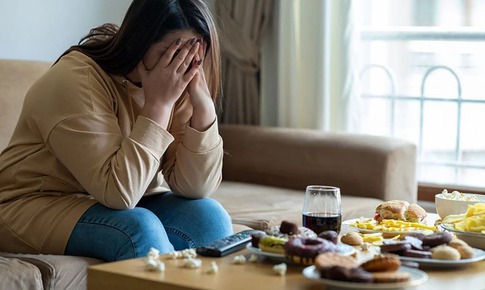 Rối loạn ăn uống: T&#225;c nh&#226;n &#226;m thầm ph&#225; vỡ v&#243;c d&#225;ng v&#224; sức khỏe