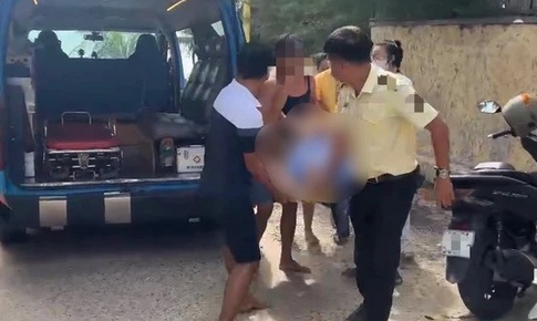 Nam du khách Nga bị sóng cuốn tử vong ở biển Mũi Né