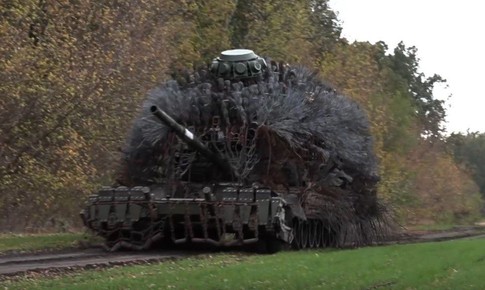 &#39;Con nh&#237;m th&#233;p&#39; của Nga th&#225;ch thức b&#227;o FPV tr&#234;n chiến trường Ukraine