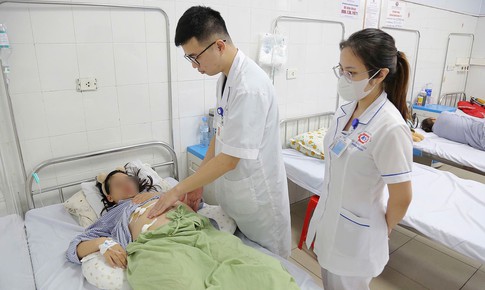 Cứu sản phụ mang thai 32 tuần bị vi&#234;m ruột thừa nguy hiểm