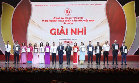 Ph&#243;ng vi&#234;n B&#225;o Sức khỏe v&#224; Đời sống đoạt giải Nh&#236; Giải B&#225;o ch&#237; &#39;V&#236; sự nghiệp ph&#225;t triển văn h&#243;a Việt Nam&#39;