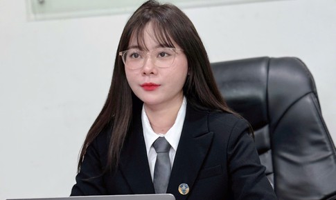 Khi ph&#225;t hiện bị chụp l&#233;n, nạn nh&#226;n cần l&#224;m g&#236; để bảo vệ bản th&#226;n?