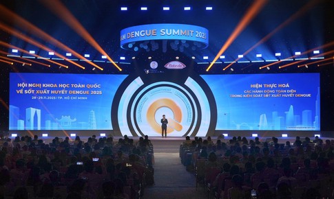 Hiện thực h&#243;a c&#225;c h&#224;nh động to&#224;n diện trong kiểm so&#225;t Sốt xuất huyết