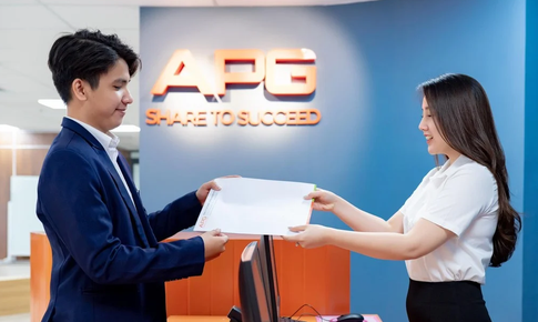 Trưởng ban kiểm to&#225;n nội bộ APG từ nhiệm