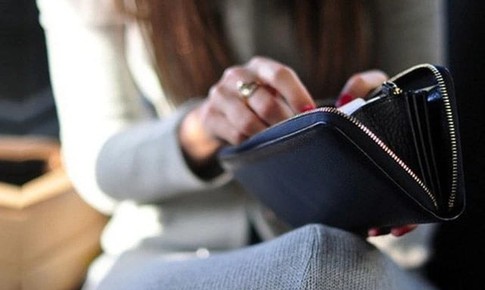 Từ 15/12, kiểm so&#225;t thu nhập của vợ hoặc chồng sẽ bị phạt đến 30 triệu đồng