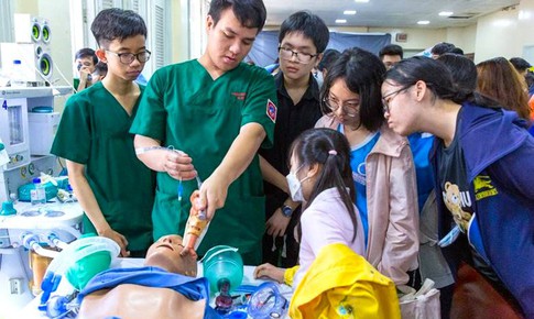 Th&#234;m trường Y Dược mở ng&#224;nh T&#226;m l&#253; học