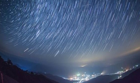 Cách quan sát mưa sao băng trong điều kiện thời tiết không thuận lợi