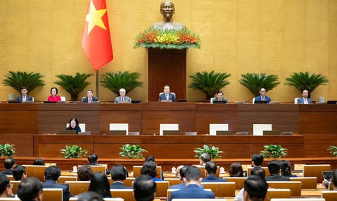 Kỳ họp Quốc hội thứ 10: Đột ph&#225; thể chế, an sinh x&#227; hội v&#224; chiến lược sức khỏe to&#224;n d&#226;n