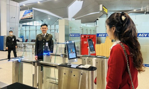 S&#226;n bay Vinh mở cửa trở lại từ 19/12, triển khai nhận diện sinh trắc học h&#224;nh kh&#225;ch