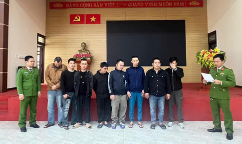 Phá ổ đánh bạc qua mạng hàng trăm tỷ đồng