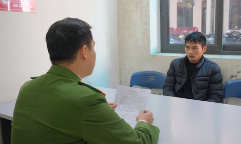 Khởi tố 2 đối tượng đánh bạc trên mạng