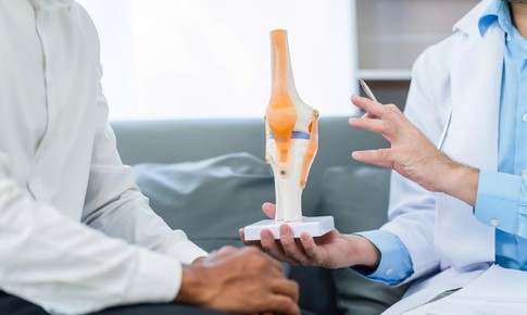 Sụn khớp và lão hóa: những điều bạn cần biết để bảo vệ hệ vận động