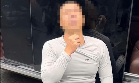 Vụ xe ô tô Santafe lật nghiêng tại Ngã Tư Sở: Tài xế dương tính với ma túy