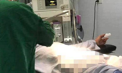 Thanh niên gãy dương vật vì bắt chước tư thế trong phim 18+