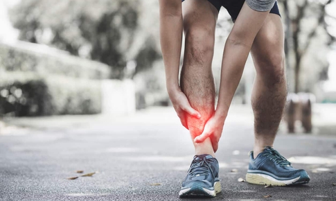 Nguy&#234;n nh&#226;n kh&#244;ng ngờ l&#224;m tăng gấp đ&#244;i nguy cơ chấn thương khi chạy bộ