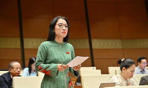 Đề xuất sinh vi&#234;n ng&#224;nh y được hỗ trợ học ph&#237;, bố tr&#237; việc l&#224;m