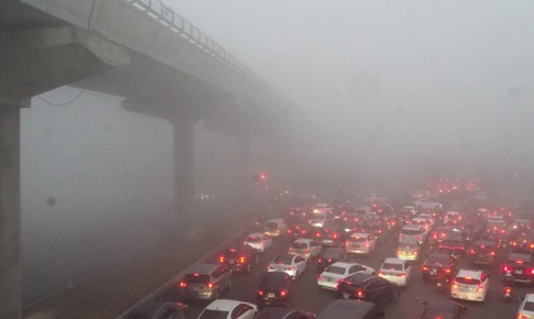 &#212; nhiễm kh&#244;ng kh&#237; ở H&#224; Nội đ&#227; k&#233;o d&#224;i, ảnh hưởng sức khỏe người d&#226;n