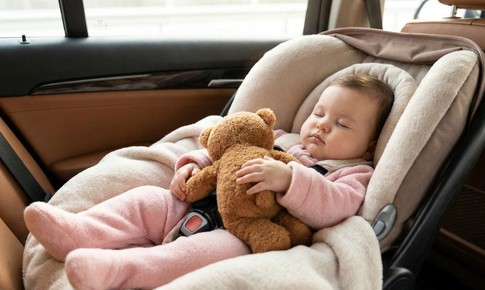 Ghế ngồi ô tô cho bé (car seat) có mấy loại? Gợi ý mẹo chọn mua phù hợp với bé