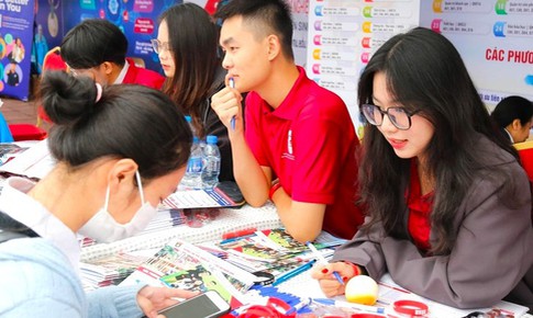 Mùa tuyển sinh 2026–2027, trường nào đã công bố phương án?