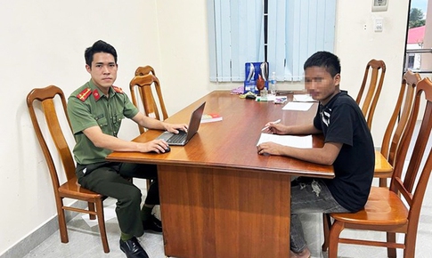 Sau cuộc nhậu, ngủ trên ô tô rồi 'tỉnh giấc' ở…Campuchia