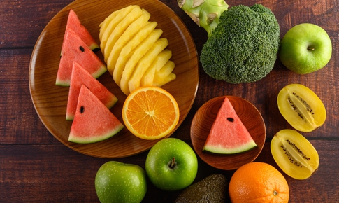 Axit uric cao? Ăn ngay 4 loại quả quen thuộc này để đào thải nhanh