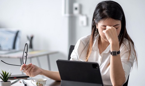 6 thói quen phổ biến vô tình làm suy yếu hệ miễn dịch