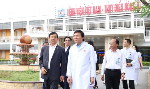 Quyết liệt xây dựng môi trường bệnh viện không khói thuốc