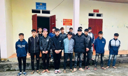 Tháo biển số, mang hung khí gây rối, 20 đối tượng bị khởi tố