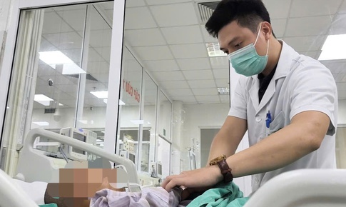 Chủ quan với vết xước nhỏ, nhiều bệnh nhân uốn ván phải nhập viện thở máy