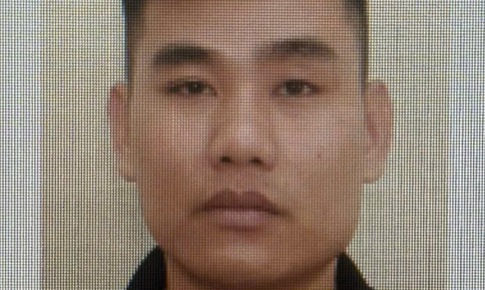 Nhờ thuê giúp ô tô, mang đi cầm cố lấy tiền chi tiêu