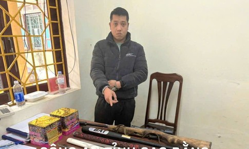 Hai đối tượng chuyên cho học sinh, người trẻ tuổi vay với lãi suất 'cắt cổ'