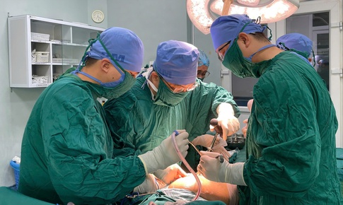 Bệnh viện Chấn thương Chỉnh hình Nghệ An: Khẳng định uy tín trong điều trị gãy cổ xương đùi ở người cao tuổi