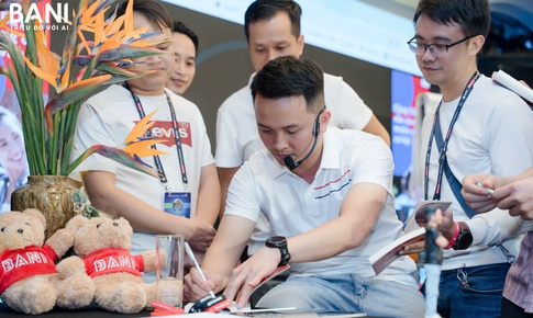 Phúc Bani và '28 ngày xây kênh': Cách tiếp cận lành mạnh trong hành trình sáng tạo nội dung số