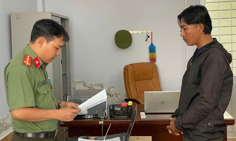 L&#225;i t&#224;u sang v&#249;ng biển Th&#225;i Lan để đ&#225;nh bắt hải sản, thuyền trưởng bị khởi tố