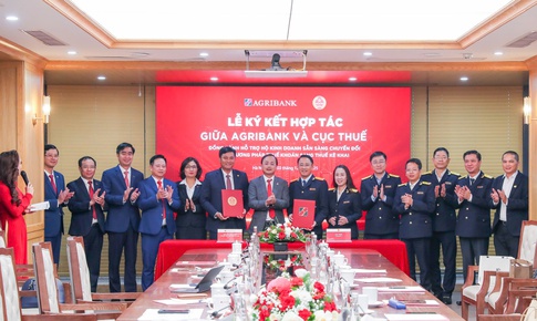 Agribank v&#224; Cục Thuế k&#253; kết hợp t&#225;c, đồng h&#224;nh hỗ trợ hộ kinh doanh sẵn s&#224;ng chuyển đổi từ phương ph&#225;p thuế kho&#225;n sang thuế k&#234; khai
