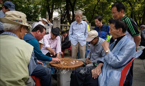 Tuổi thọ trung b&#236;nh của người H&#224;n Quốc tiếp tục tăng