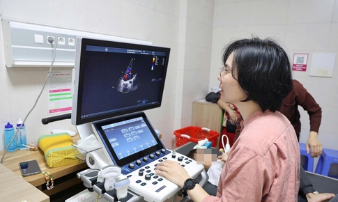 Hơn 300 trẻ được kh&#225;m s&#224;ng lọc tim bẩm sinh miễn ph&#237; tại Bệnh viện Sản Nhi tỉnh Ph&#250; Thọ