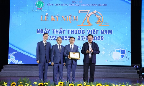 Ph&#225;t triển nhiều chuy&#234;n khoa s&#226;u về răng h&#224;m mặt, thu h&#250;t người nước ngo&#224;i, Việt kiều đến kh&#225;m chữa bệnh