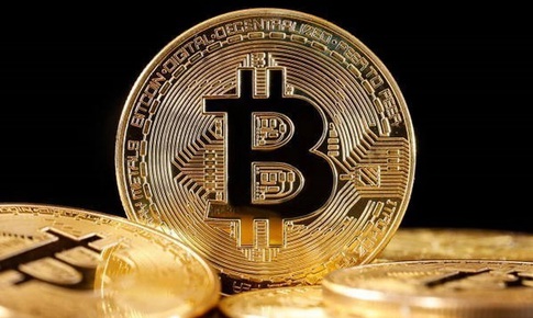 Bitcoin tiếp tục suy tho&#225;i v&#236; lệnh cấm vận