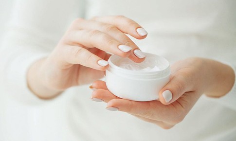 4 lý do nên sử dụng kem dưỡng ẩm hàng ngày