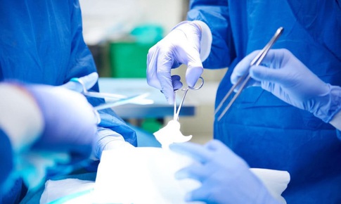 Câu hỏi thường gặp liên quan đến bệnh lỗ tiểu đóng thấp