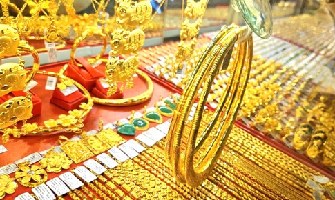 Giá vàng hôm nay ngày 22/4 tăng sốc lên đỉnh cao kỷ lục