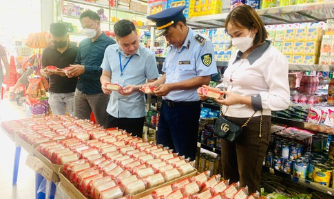 Phó Thủ tướng yêu cầu tăng cường thanh kiểm tra việc chấp hành quy định về ATTP