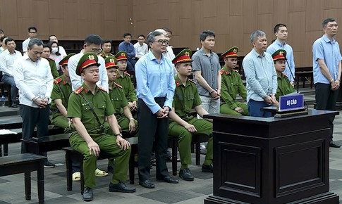 Cựu Thứ trưởng Hoàng Quốc Vượng nhận án 6 năm tù, EVN được trả lại hơn 1.000 tỷ đồng