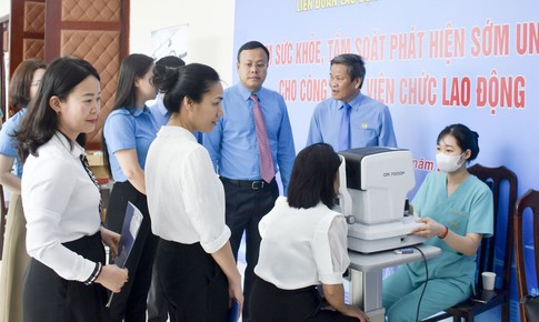 Công nhân là lực lượng nòng cốt đưa đất nước bước vào kỷ nguyên mới